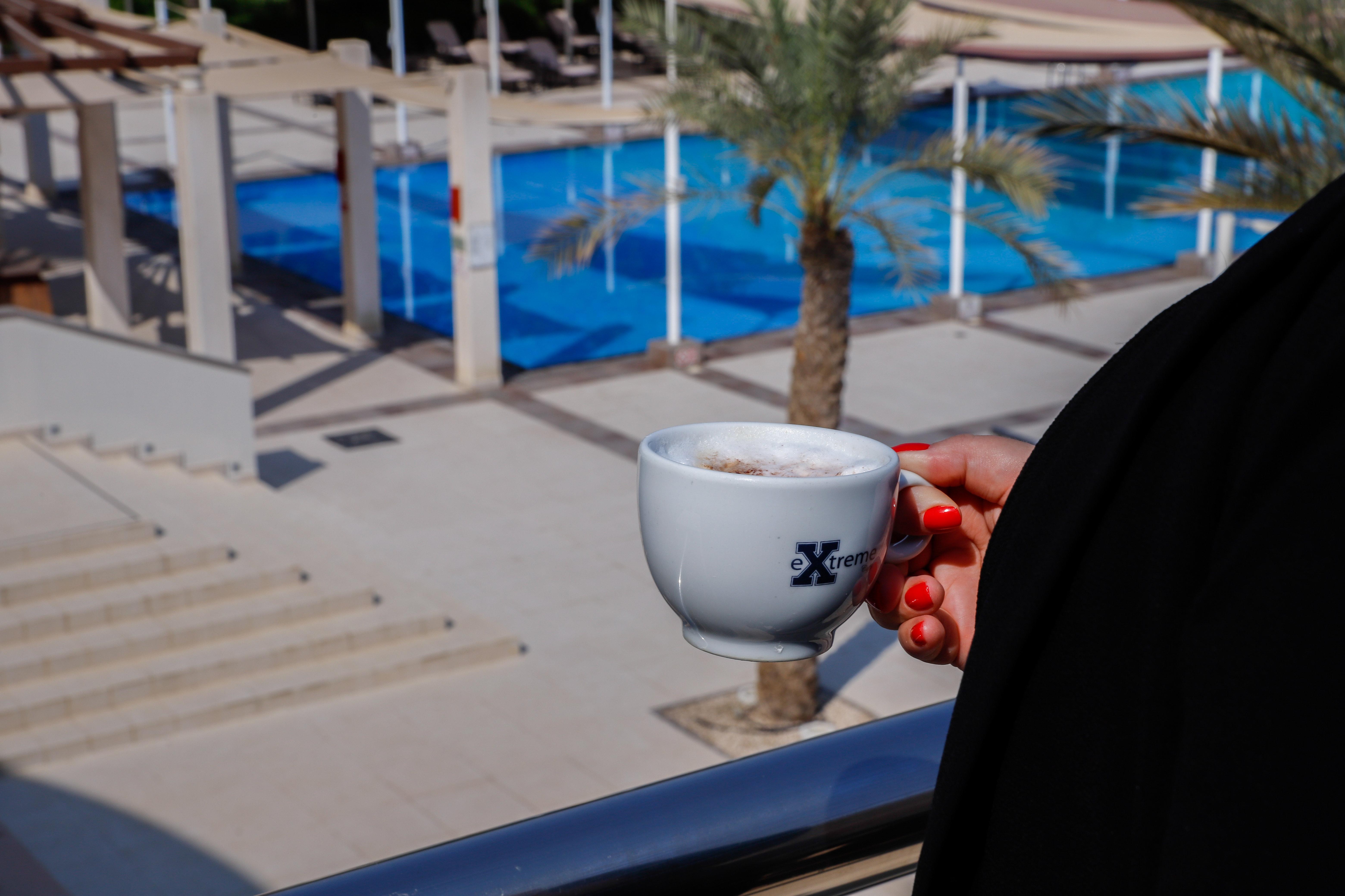 Отель Crowne Plaza Sohar By Ihg Экстерьер фото