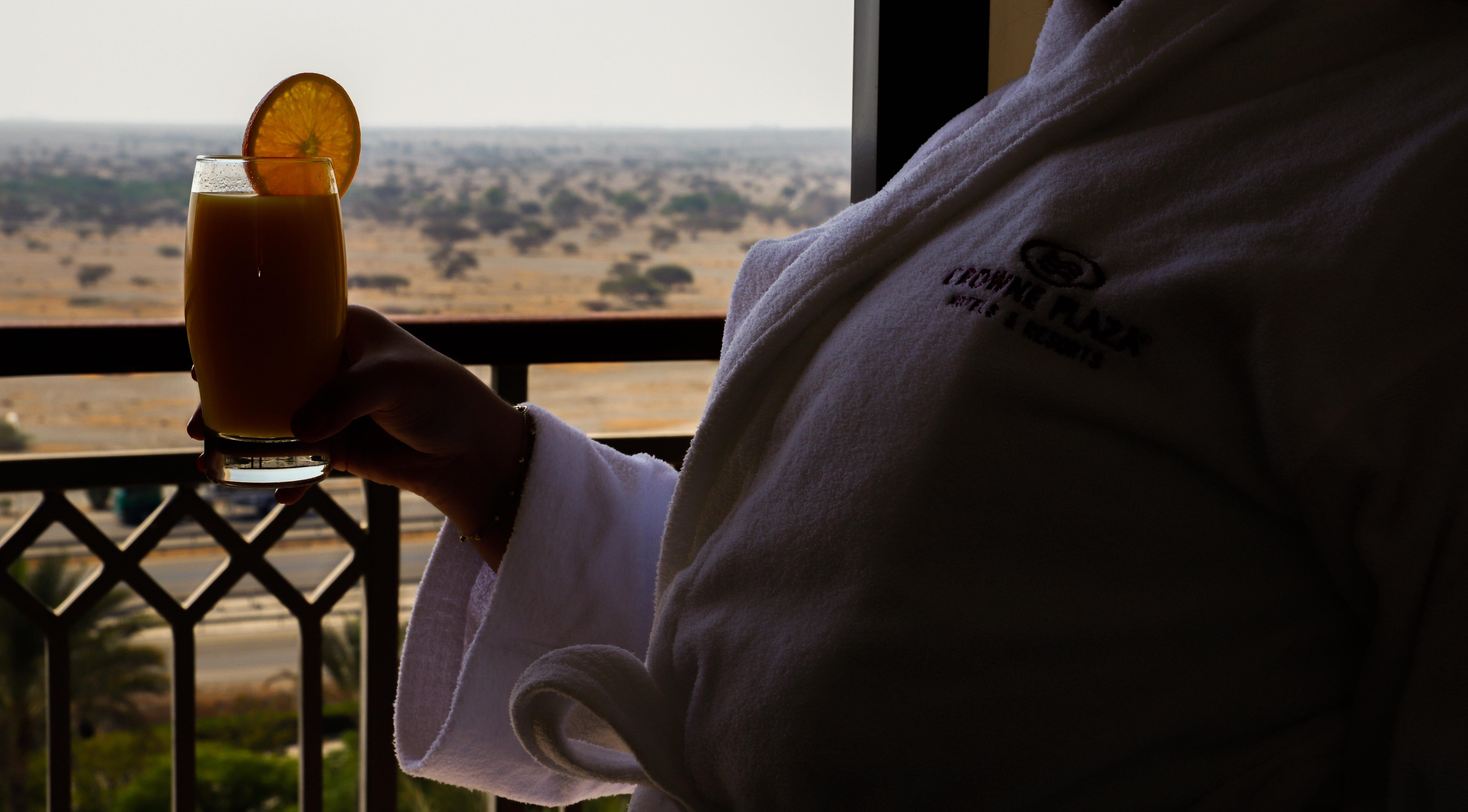 Отель Crowne Plaza Sohar By Ihg Экстерьер фото