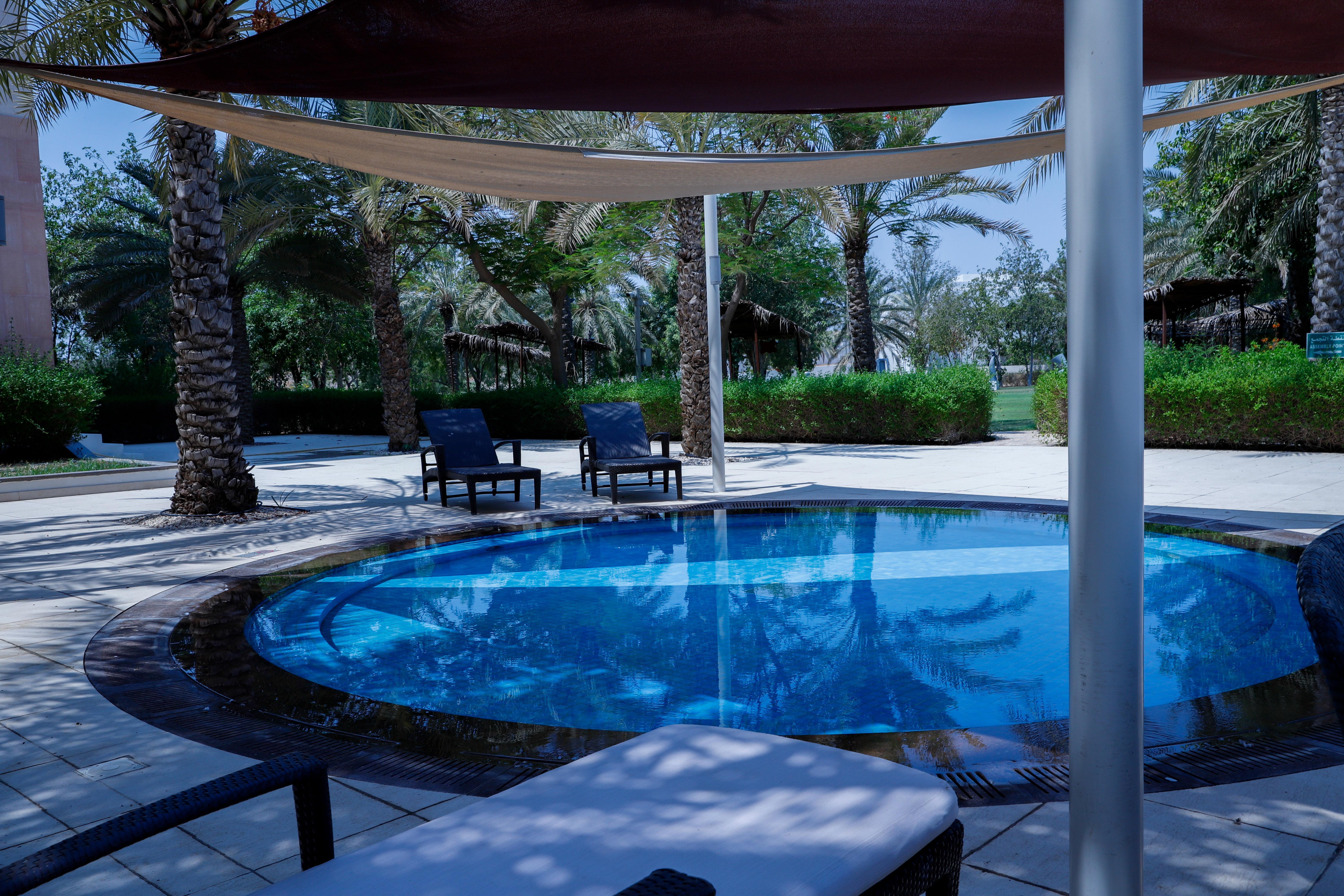 Отель Crowne Plaza Sohar By Ihg Экстерьер фото
