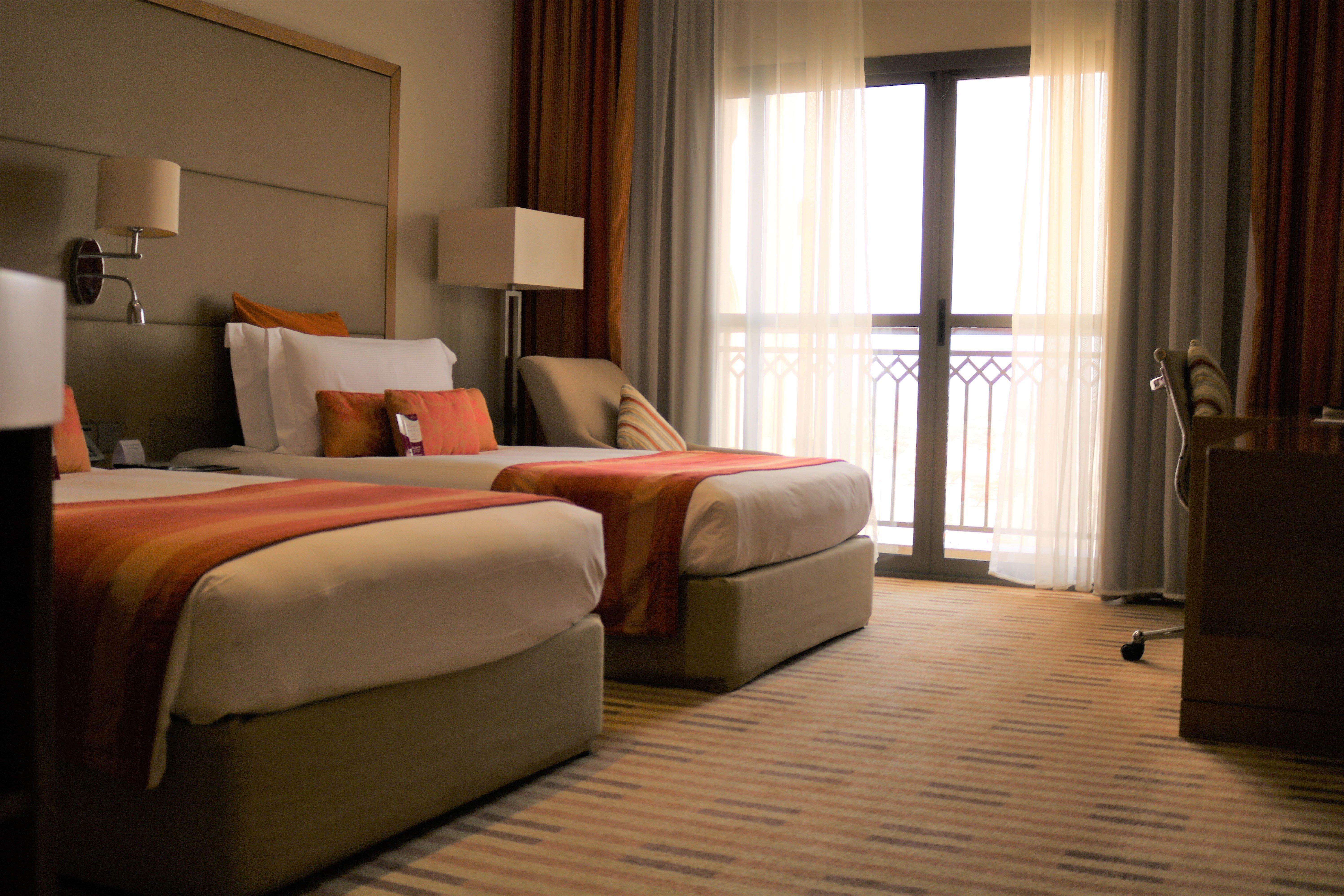 Отель Crowne Plaza Sohar By Ihg Экстерьер фото